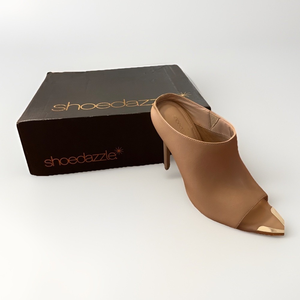 Shoedazzle Taupe Tayla Peep Toe Heel Bootie New With Box Size 10